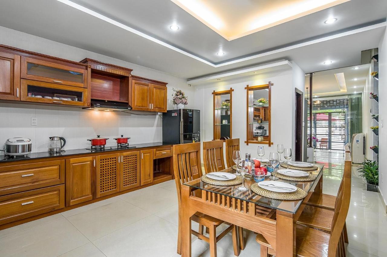 Rose Homestay Mykhebeach Da Nang Exteriör bild
